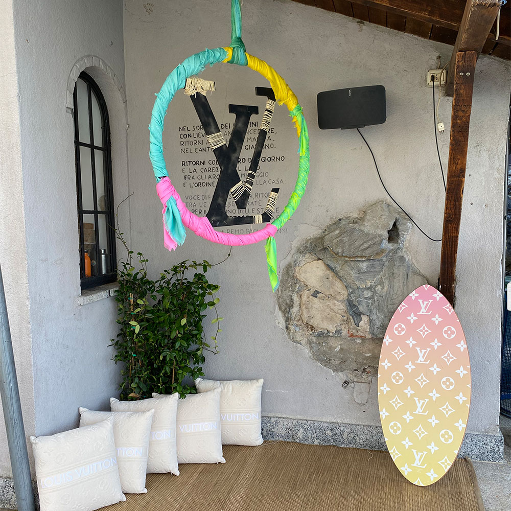 Decorazioni colorate Louis Vuitton