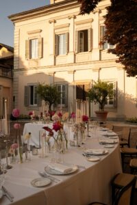 Gruppo Spuma Facciata Villa Carminati Resta
