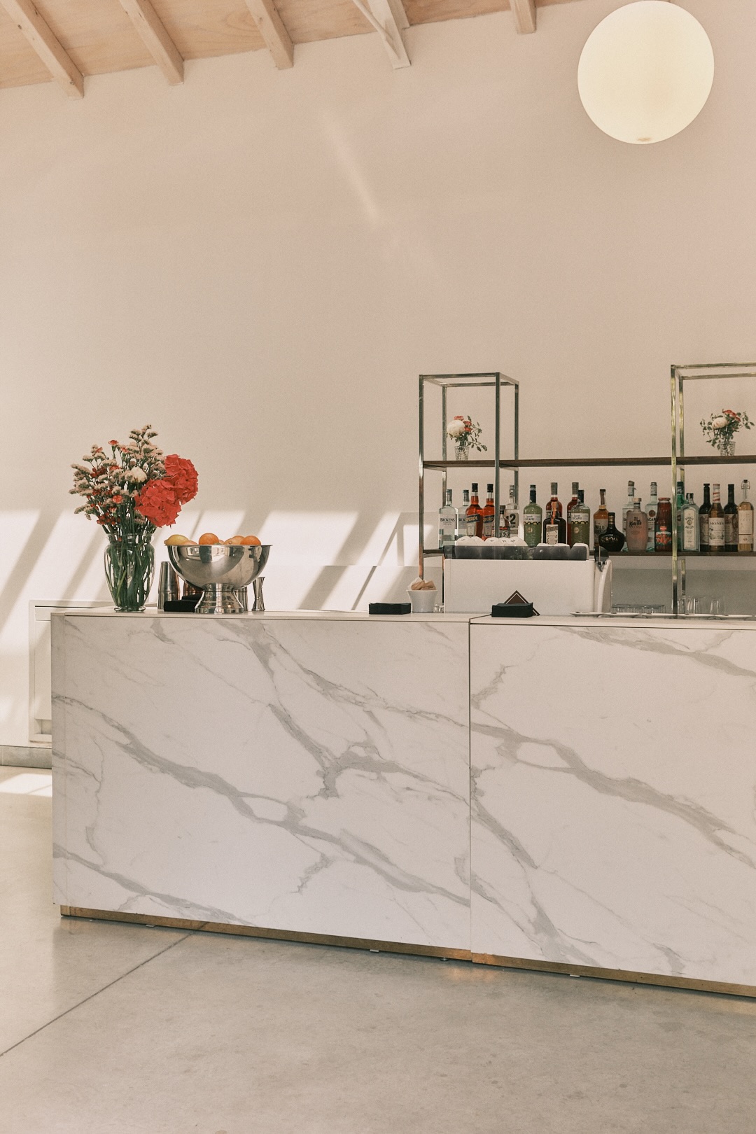 Bancone bar effetto marmo