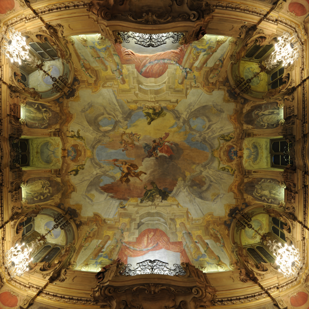 Affresco colorato sul soffitto