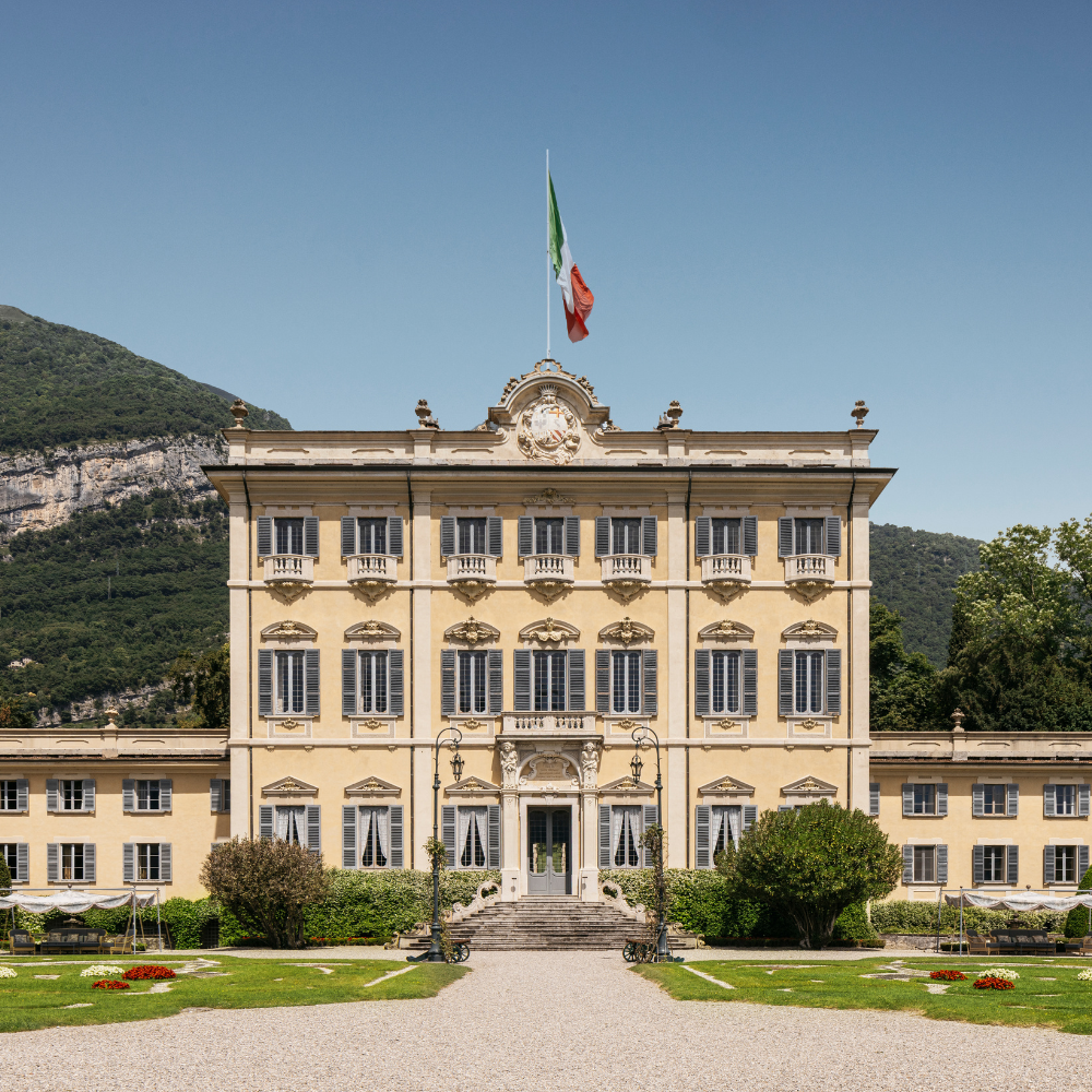 Facciata di Villa Sola Cabiati